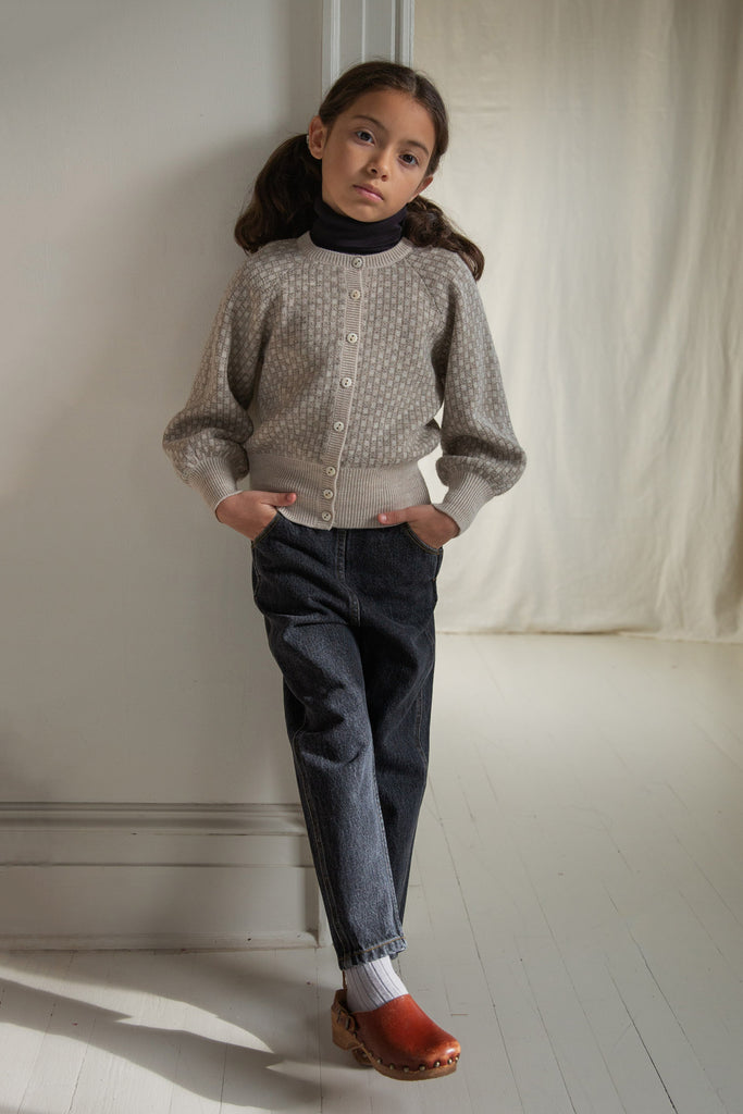 Vintage jean en black denim - Sélection Soor Ploom à retrouver sur amaetc.com, concept store eco friendly pour enfants